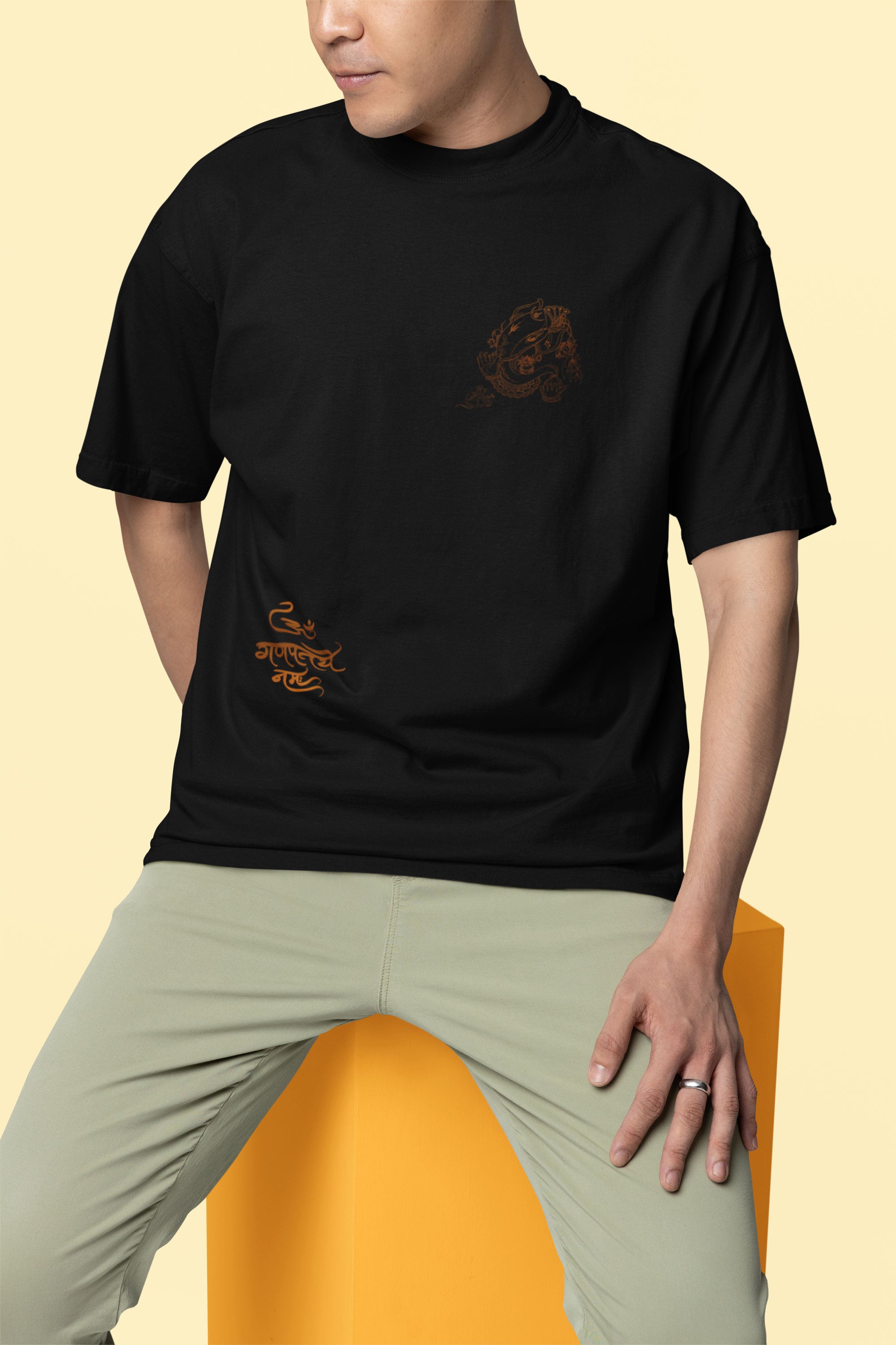 Ganpati Mantra Design Unisex (Oversized) T-Shirt